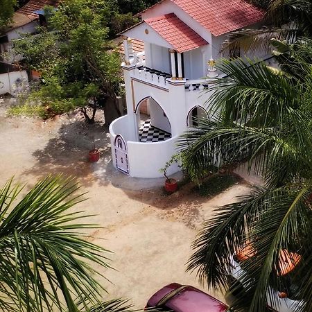 Meena Mahal Cottage Kāraikkudi Buitenkant foto
